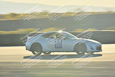 media/Nov-02-2025-Speed Ventures (Sun) [[c948a89870]]/Black/Session 4/